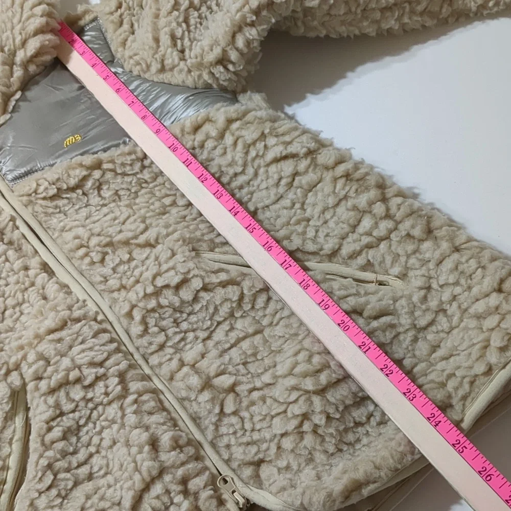 Mercibeaucoup & Sanrio Hello Kitty Colab. Women Jacket size M. New 2010 - Picture 11 of 13